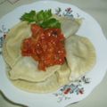 Cooksnap dari Selli Salbiah untuk resep Ravioli homemade dengan simple bolognese