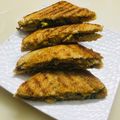Urmila Agarwal का कुकस्नैप जब उन्होंने स्पिनॅच कॉर्न चीज़ सेैंडविच (Spinach corn cheese sandwich recipe in Hindi) बनाया था।