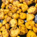Fatima Dewa's cooksnap of when they made Roasted potatoes.