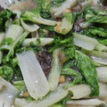 Chuii _3330 的 木耳炒小白菜- 排毒抗癌 cooksnap