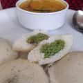 Neha Prajapati का कुकस्नैप जब उन्होंने आलू स्टफ रवा इडली (aloo stuff rava idli recipe in Hindi) बनाया था।