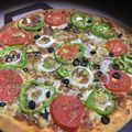 صورة من ًٍووو، شاركها بعد تجربة وصفة بيتزاا باللحمة والهوت دوغ الحبش طعم خيااااال ☺ ☺ 😋 😋 😋