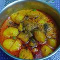 Sayantika Sadhukhan's cooksnap of when they made কাশ্মীরি দম আলু.