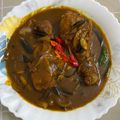 Cooksnap Amirah Natasha semasa beliau membuat Ayam Kam Heong (versi berkuah).