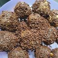 Cooksnap dari Ratih Kusuma Putri Ahmad untuk resep Bola Regal Coklat