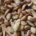 Cooksnap dari Sovie Leander Sovie untuk resep Biji ketapang empuk,gurih dan renyah