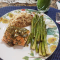 Roxana 's cooksnap of when they made Salmon with Basil Sauce.