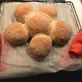 Cooksnap από karmelitsa στη συνταγή Ψωμάκι μαργαρίτα: γρήγορο κι αφράτο