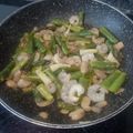 El cooksnap de JOSE ANTONIO MARTIN MORENO cuando hizo Salteado de ajetes tiernos y espárragos.