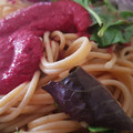 El cooksnap de Inés Ramírez cuando hizo Espaguetis con pesto de remolacha.