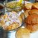 pooja gupta का कुकस्नैप जब उन्होंने खट्टा मीठा तीखा होममेड गोलगप्पे (Khatta mitha teekha homemade golgappe recipe in hindi) बनाया था।