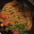 Cooksnap Affzan Zulkifli (Affy) semasa beliau membuat Spaghetti Goreng.