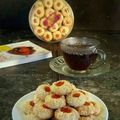 Cooksnap dari Waki'ahNurul untuk resep Thumbprint Strawberry Cookies/CrunchyBerry Cookies