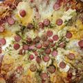 El cooksnap de Eleana Giler cuando hizo Pizza cuatro quesos y salsa boloñesa al carbón.