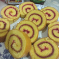 Cooksnap dari Ivna Suryani Andriyanto-Lingkarkan untuk resep Bolu Gulung Ekonomis