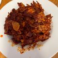 Cooksnap Miera Yusof semasa beliau membuat Sambal Tempe, Kentang dan Bilis.