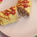 El cooksnap de ladyzeta cuando hizo Omuraisu (arroz en tortilla).