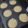 Cooksnap από eiriniroub στη συνταγή Αφράτα muffins βανίλια με κομματάκια σοκολάτας