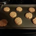 mamablaze's cooksnap of when they made Easy Peasy Peanut Butter Cookies.