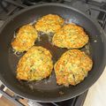 Mónika Bálint Cooksnap-ja, amikor elkészítette a(z) Sajtos cukkinifasírt receptet.