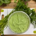 El cooksnap de Domi F. Voiyer Jorsette cuando hizo Salsa de hierbas para aderezar ensaladas.
