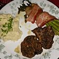 Cathy's cooksnap of when they made Iron Skillet-Seared Lamb Chops Covered with a Balsamic Reduction.