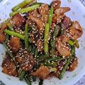 Trần Nguyên's cooksnap of when they made Pork & Garlic Shoots with Oyster Sauce.