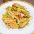 戒空-火候熬出珍味🇹🇼Taiwan, Republic of China 的 芹菜炒麵腸 / 家常菜 cooksnap