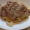 Cooksnap de Ana Antunes quando cozinhou Pasta de Cogumelos com Salsicha fresca e Queijos.
