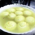 Mandal Roy Shibaranjani's cooksnap of when they made রসগোল্লা.