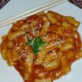 Cooksnap dari Aghnia Rahmawati untuk resep Tteokbokki (kue beras korea) step by step #PR_OlahanTepungBeras