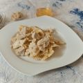 Hivert Gábor Cooksnap-ja, amikor elkészítette a(z) Tejszínes mézes-mustáros csirkemell masni tésztával 🎀 receptet.