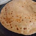 Umme Ahmad's cooksnap of when they made Mooli k parathay.