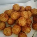 Hajnalka Cooksnap-ja, amikor elkészítette a(z) Virslivel töltött krumpli golyó receptet.