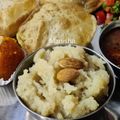 Manisha Malvi Angaitkar's cooksnap of when they made Suji halwa.