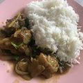 Cooksnap Sarah Jamihil semasa beliau membuat Ayam Masak Halia.