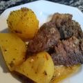 Cooksnap de Miriam Mendes quando cozinhou Carne de panela com batatas.