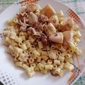 Cooksnap από ΧΡΙΣΤΙΝΑ ΛΑΣΚΑΡΑΚΗ στη συνταγή Καλαμαράκια λεμονάτα με μουστάρδα και κοφτό μακαρονάκι! 🦑🦑🦑🦑