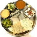 Seema Raghav का कुकस्नैप जब उन्होंने व्रत में खाया जाने वाला सामक और मखाने का स्वादिष्ट डोसा बनाया था।