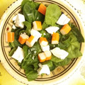 El cooksnap de Raquelilla cuando hizo Ensalada con queso curado y surimi.