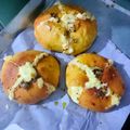 Cooksnap dari Naz Farawla untuk resep 203. Korean Garlic Bread w/homemade creamcheese (versi ekonomis)