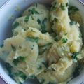 Lili Cooksnap-ja, amikor elkészítette a(z) Medvehagymás tört krumpli receptet.