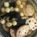 Jenny.Y 的 蓮子蓮藕煲鳳爪 cooksnap
