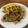 El cooksnap de Alina Iova cuando hizo Chuletas al ajo con pasta mixta a la manteca.