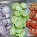 Priyanka का कुकस्नैप जब उन्होंने वेजिटेबल सलाद (vegetable salad recipe in Hindi) बनाया था।