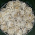 Cooksnap dari Diqn untuk resep Putri salju kenari