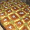 صورة من yasmin eldous، شاركها بعد تجربة وصفة 🌺 بسبوسة الكاروهات 🌺