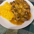 Cooksnap από KonstantinosChef στη συνταγή Μπριζόλες χοιρινές με σάλτσα 😋πεντανόστιμες 😋