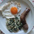 El cooksnap de anabel cuando hizo Revuelto de espinacas, huevo frito y butifarra.