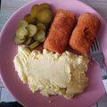 Szabina Lakatos Cooksnap-ja, amikor elkészítette a(z) Hortobágyi húsos palacsinta, rántott gombafejek, rántott cukkini és irdalt krumpli receptet.